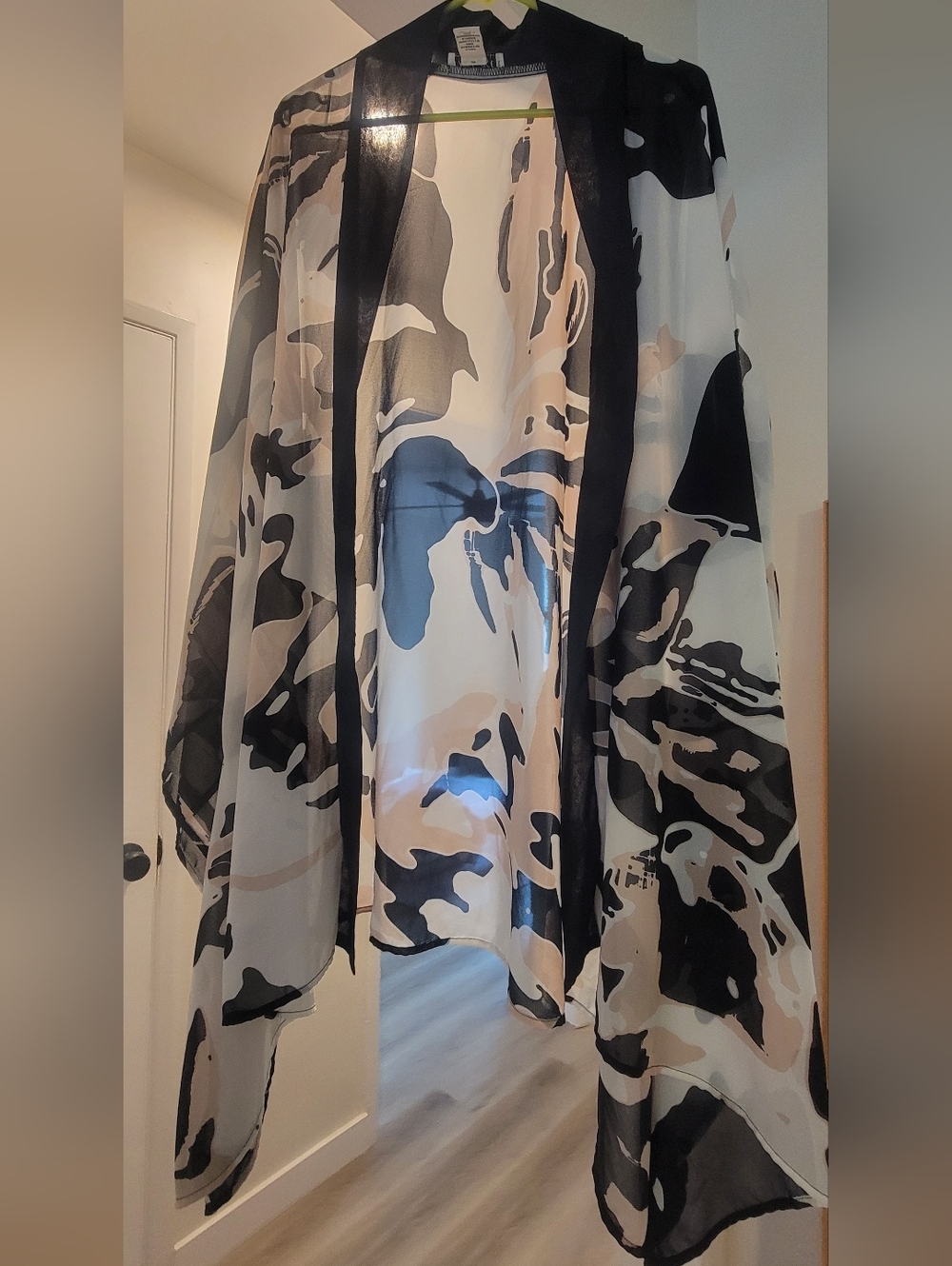 Sheer Abstract Print Cardigan-Kimono